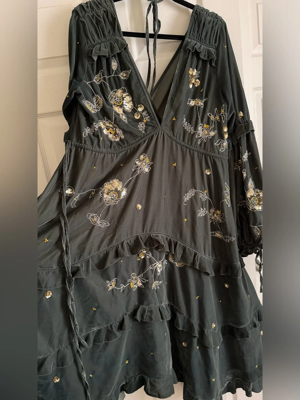 Embroidered Velvet Women's Dress - Picture 2 of 8